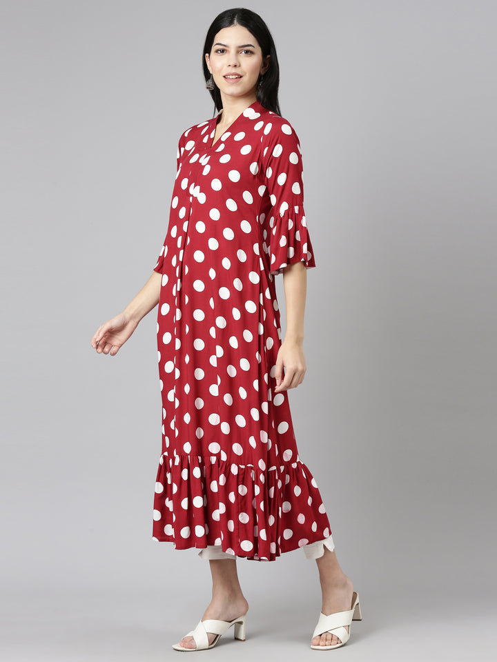 Neerus Maroon Straight Casual Printed Dress