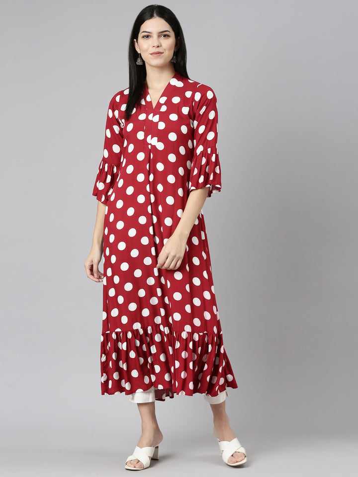Neerus Maroon Straight Casual Printed Dress
