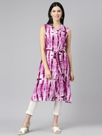 Neeru's Magenta Regular A-Line Printed Kurtas