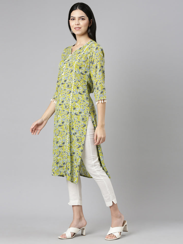 Neerus Green Regular Straight Printed Kurta