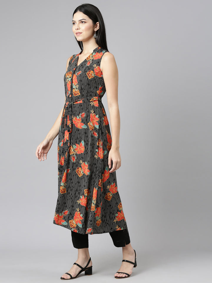 Neerus Black Regular Straight Printed Kurta