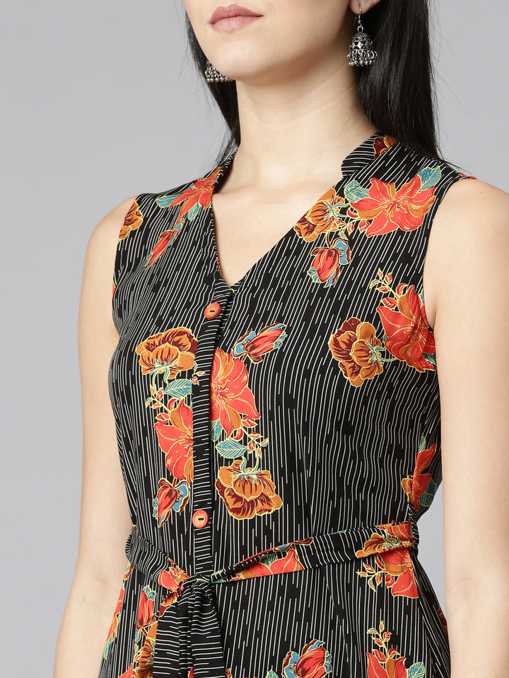 Neerus Black Regular Straight Printed Kurta