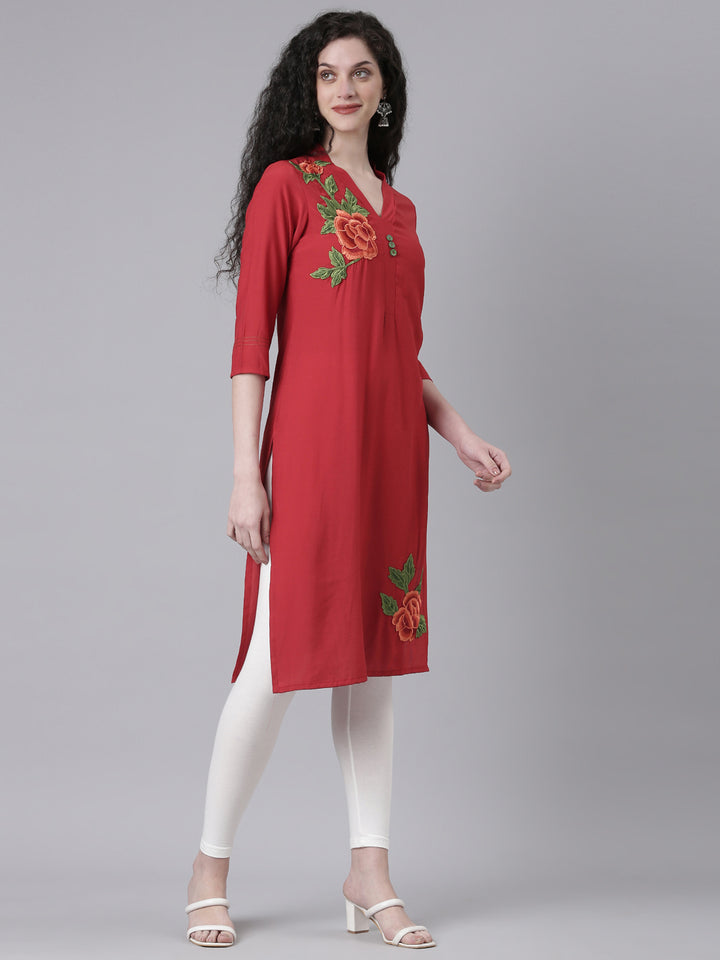 Neerus Maroon Casual Solid Straight Kurtas