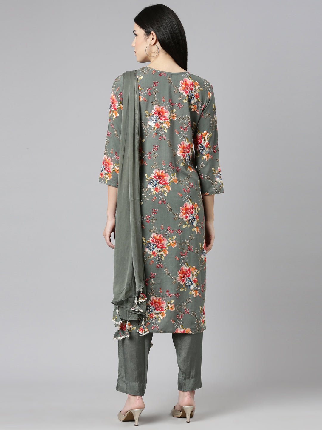 Neerus Green printed straight kurta set with dupatta - side view