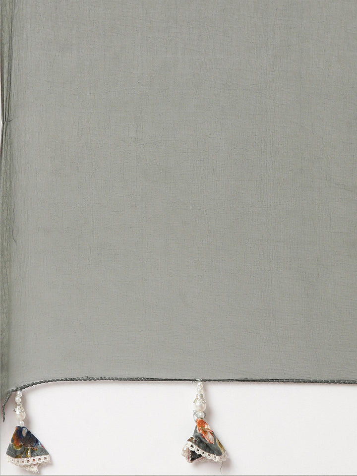 Neerus Green printed straight kurta set with dupatta - detail view 4