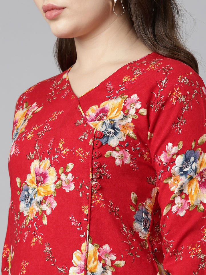 Neerus Red printed straight kurta set with dupatta - detail view 1