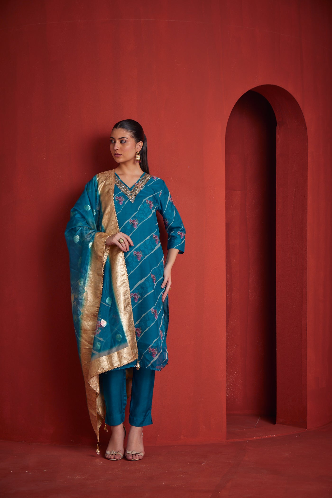 NEERU'S WOMENS RAMA COLOR CHANDERI FABRIC KURTA SET