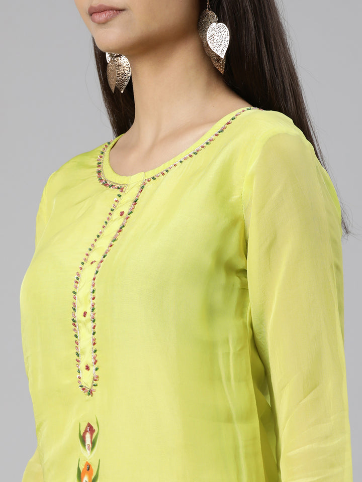 Neerus Green Regular Straight Floral Kurta And Trousers With Dupatta