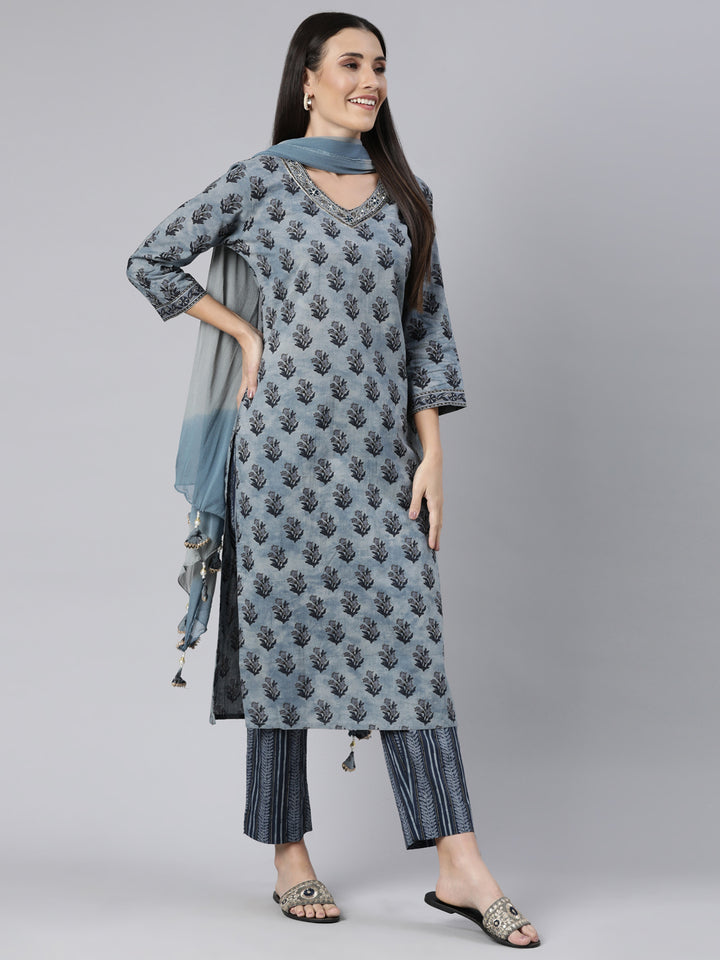 Neerus Blue cotton printed straight suit set - detail view 2