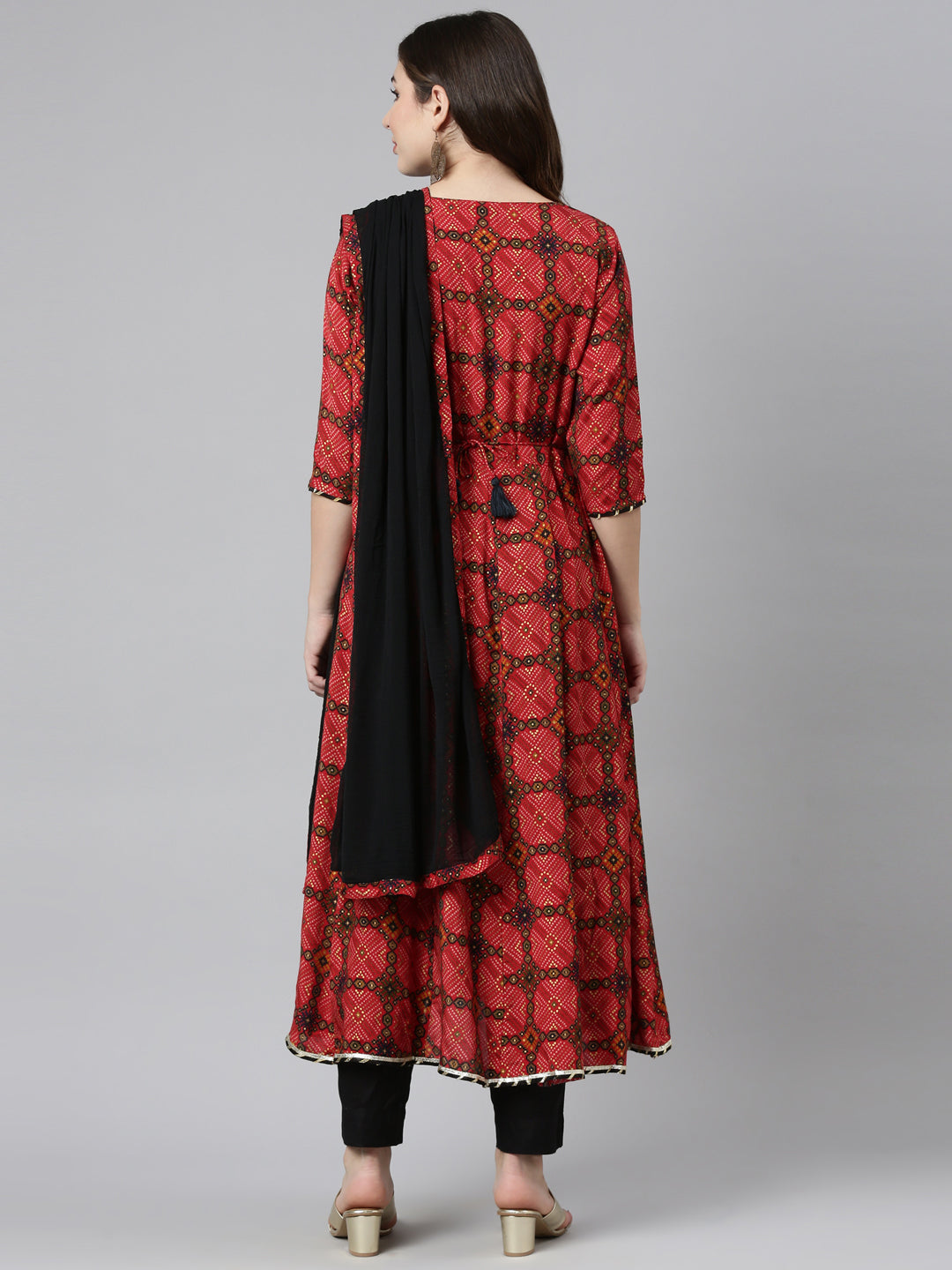 Neerus Red Regular Straight Printed Kurta And Trousers With Dupatta