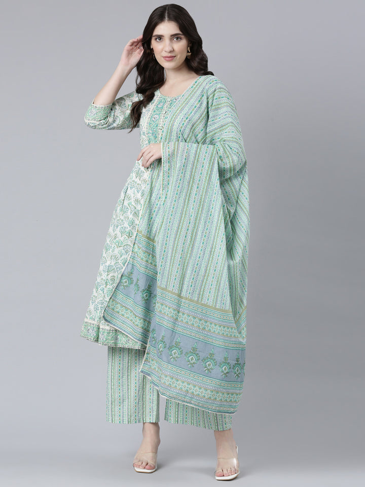 Neerus Green cotton printed kurta set with palazzo and dupatta - detail view 2