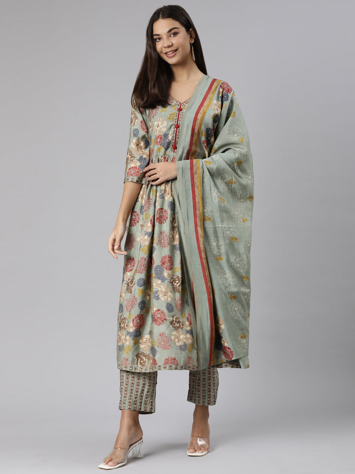 Neerus Regular Straight Floral Kurta And Trousers With Dupatta