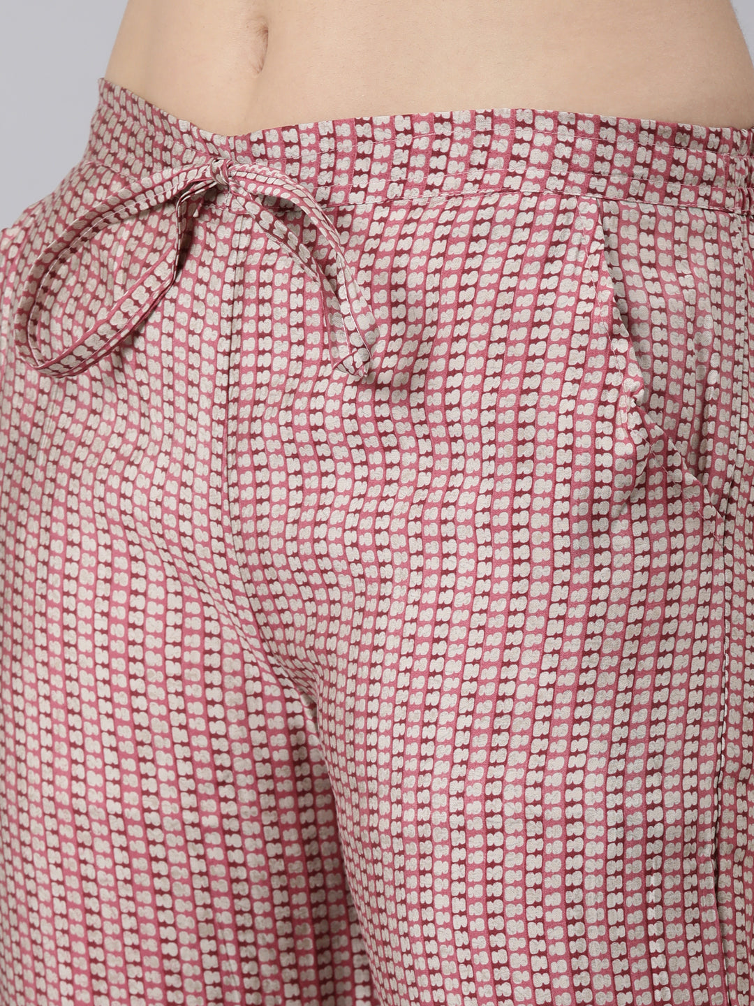 Neerus Pink floral printed straight suit set - detail view 2