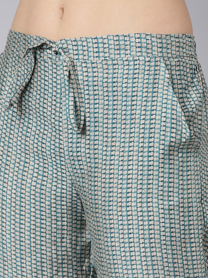 Neerus Blue printed floral straight suit set - detail view 3