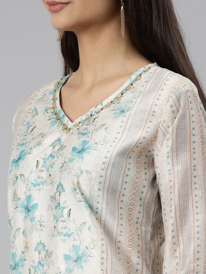 Neerus Multi floral embellished suit set with trousers and dupatta - detail view 1