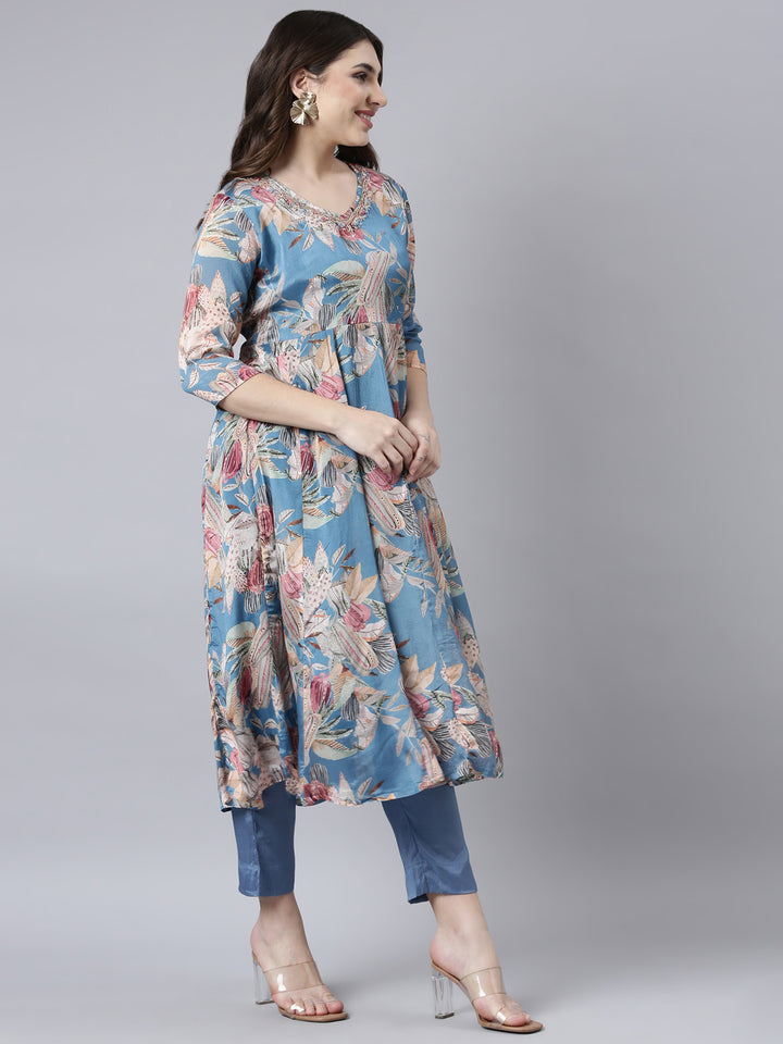 Neerus Blue printed floral straight suit set - back view