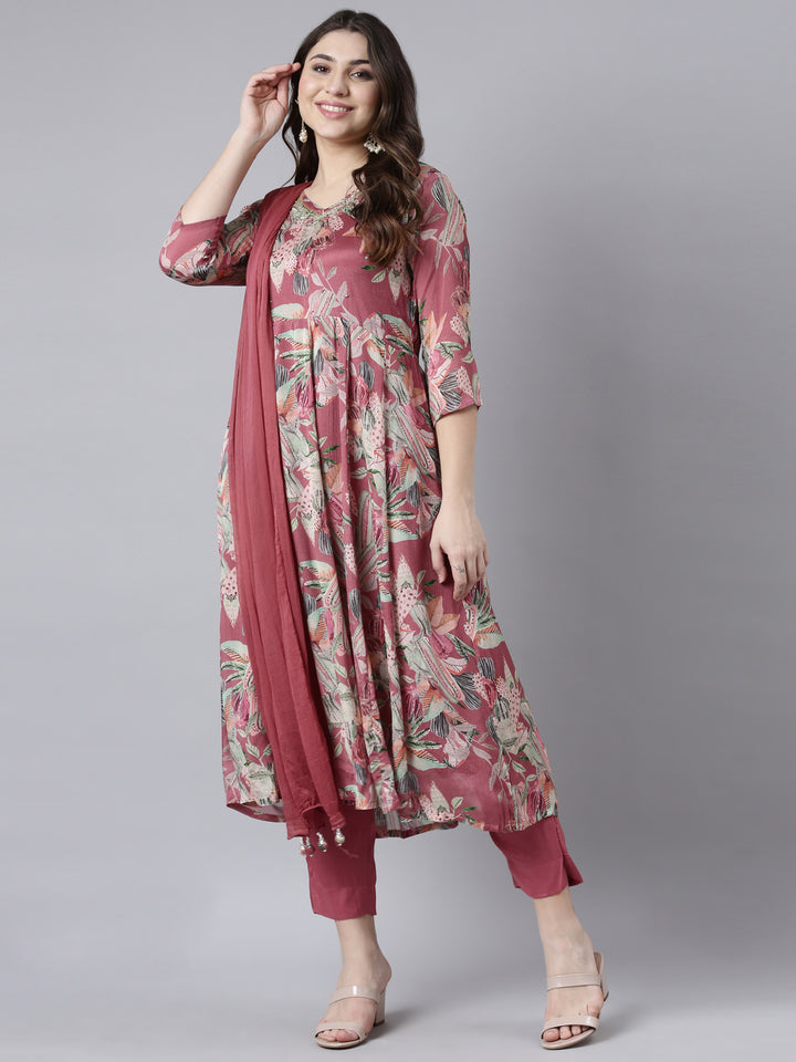 Neerus Pink printed floral suit set - detail view 2