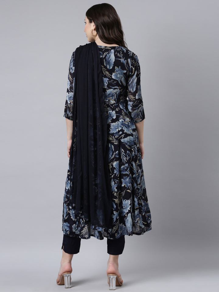 Neerus Blue printed floral suit set - side view