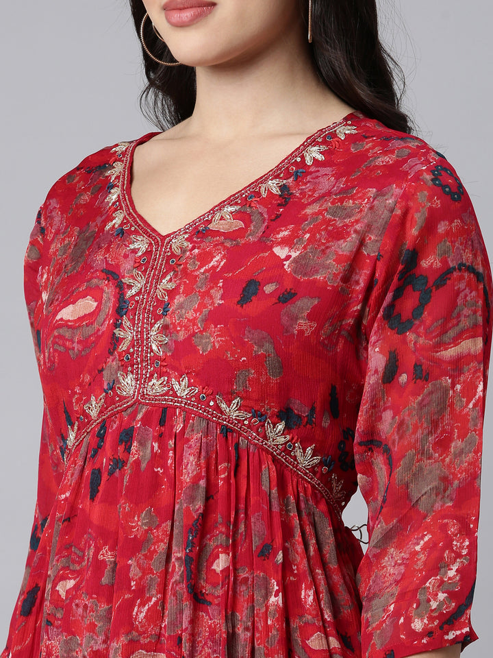 Neerus Red printed floral straight suit set - detail view 1