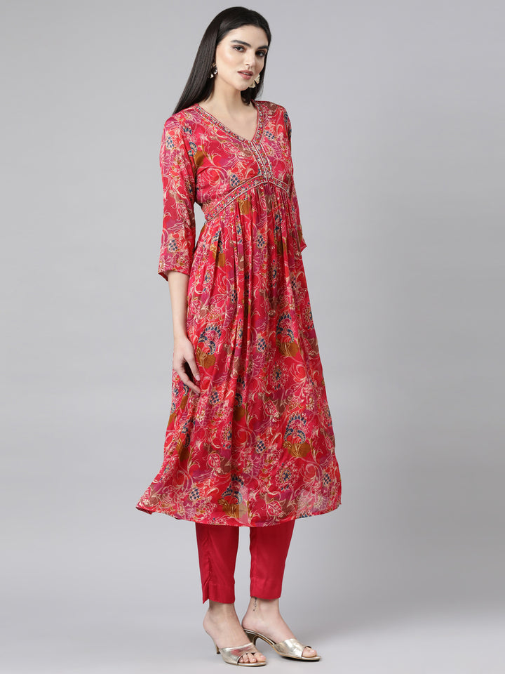 Neerus Pink floral printed straight suit set - back view