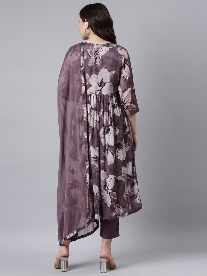 Neerus Purple printed floral suit set - side view