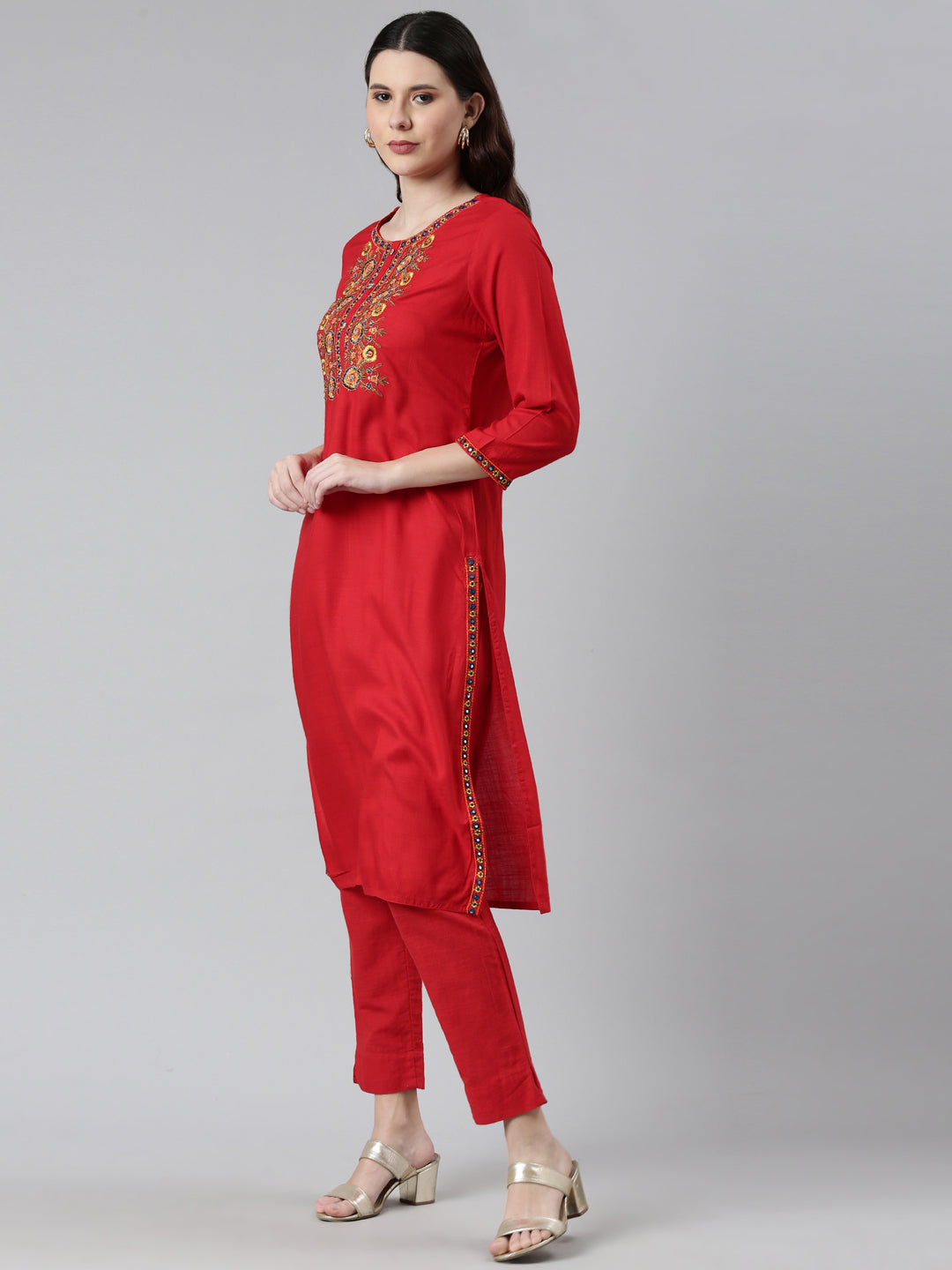Neerus Women Red Yoke Design Thread Work Kurta