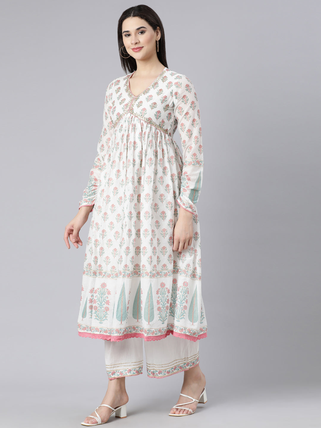 Neerus Pink printed panelled suit set - back view