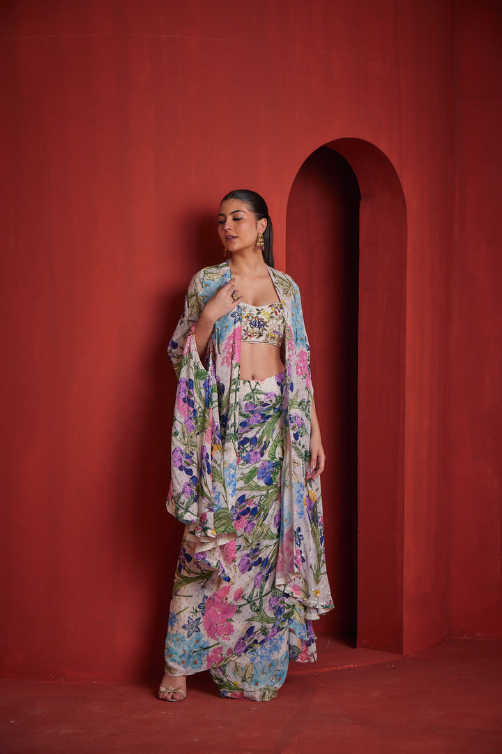 Neerus Womens White Color Crepe Fabric Fusion Suit Set