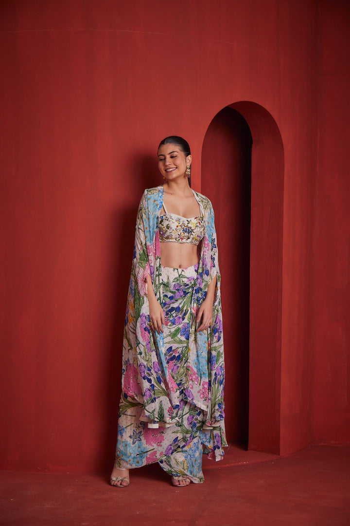 Neerus Womens White Color Crepe Fabric Fusion Suit Set