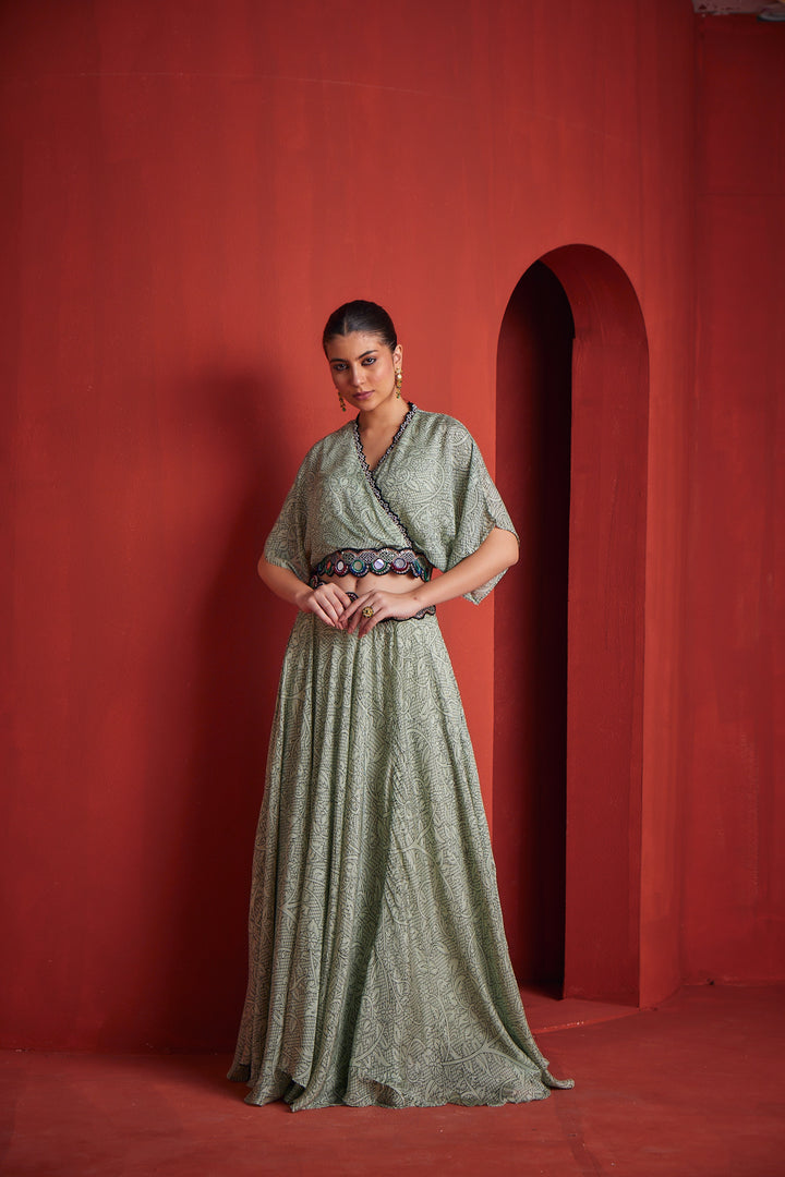 Neerus Womens Pista Color Georgette Fabric Fusion Set