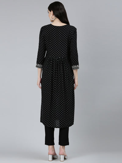 Neeru's Black Regular Straight Floral Kurta Sets And Trousers