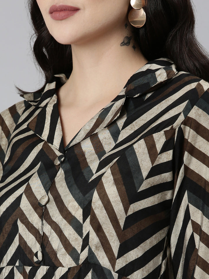 Neerus Grey cotton printed kurta set with trousers - detail view 1