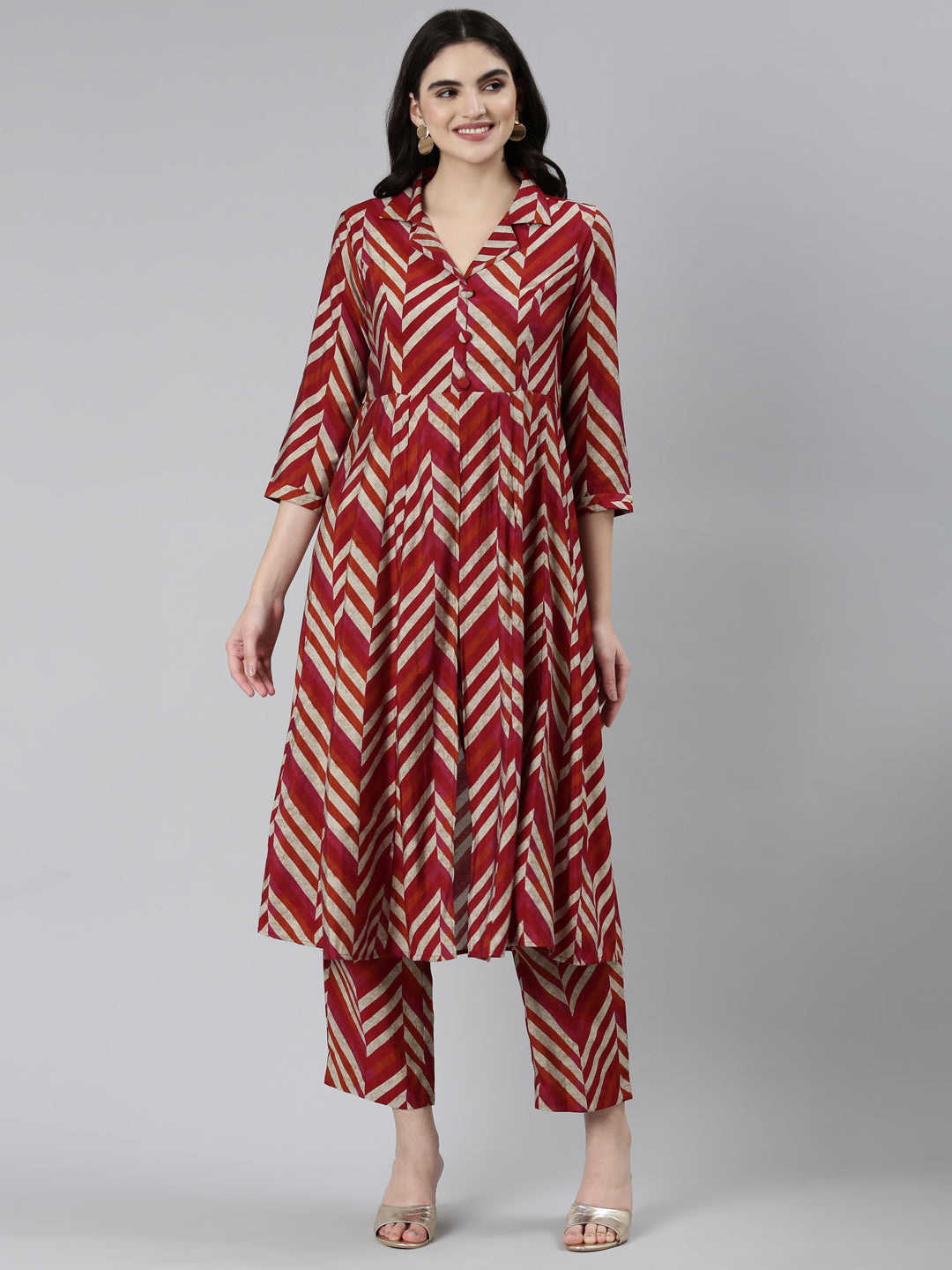 Neerus Maroon printed chevron kurta set with trousers - front view