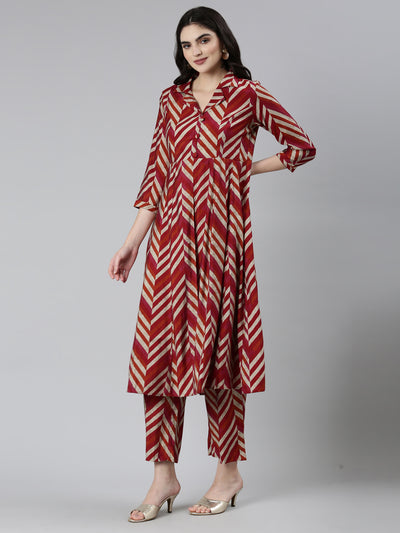Neerus Maroon Regular Straight Chevron Kurta Sets And Trousers