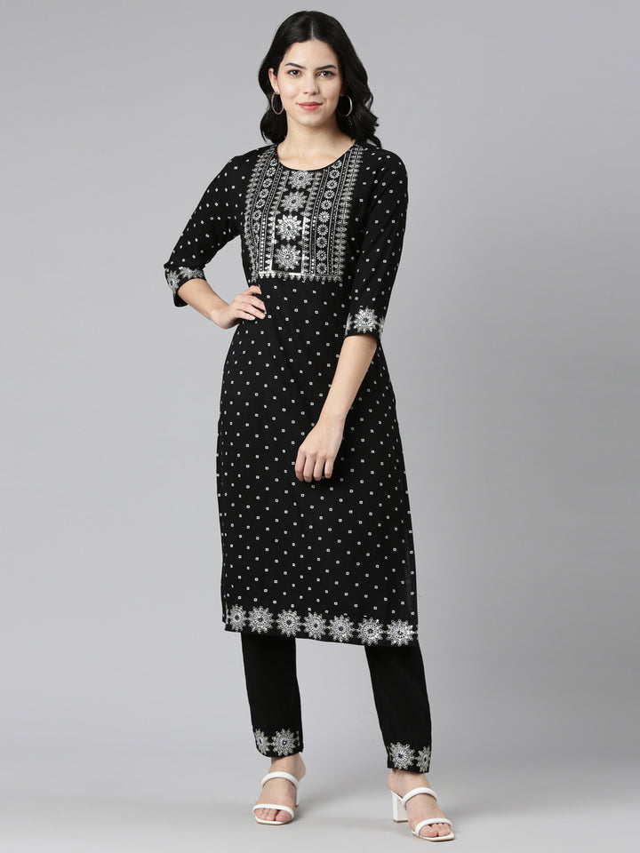 Neerus Black printed straight kurta set with trousers - front view