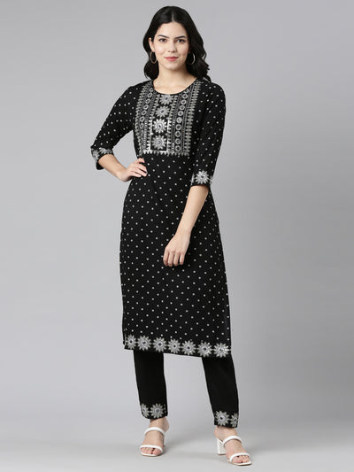 Neerus Black Regular Straight Printed Kurta And Trousers