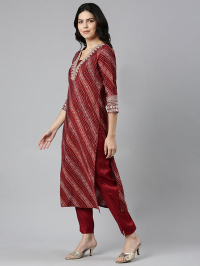 Neerus Maroon Regular Straight Printed Kurta And Trousers With Dupatta