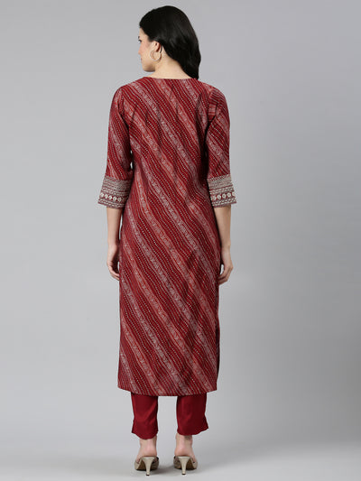 Neerus Maroon Regular Straight Printed Kurta And Trousers With Dupatta