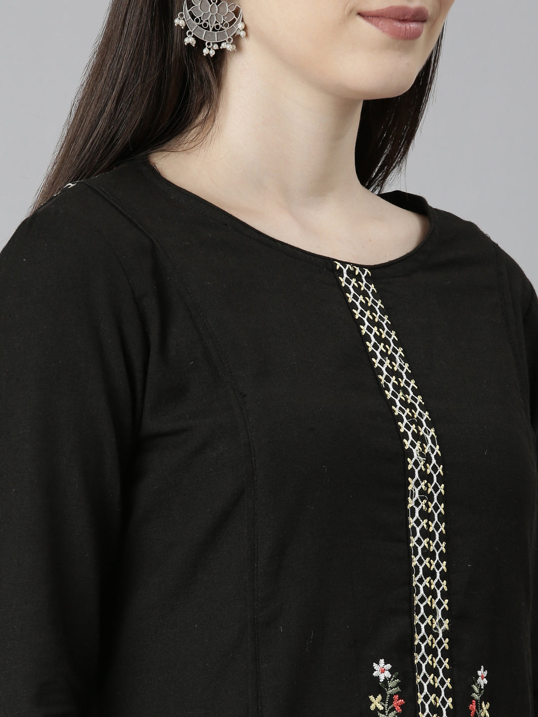 Neerus Black solid straight kurta set with trouser - detail view 2