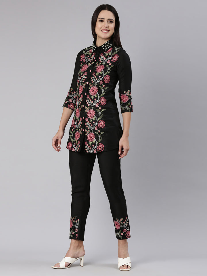 Neerus Black embroidered straight co-ord set - back view