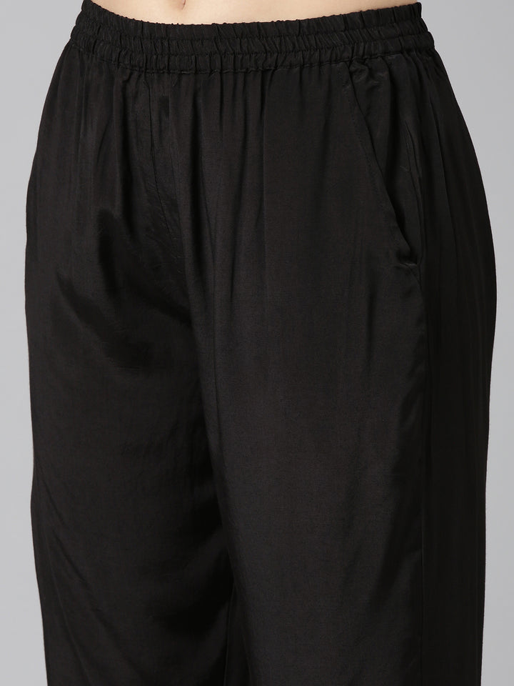 Neerus Black printed straight kurta set with dupatta - detail view 3