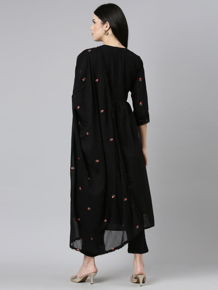 Neerus Black Regular Straight Embroidered Kurta and Trouser with Dupatta