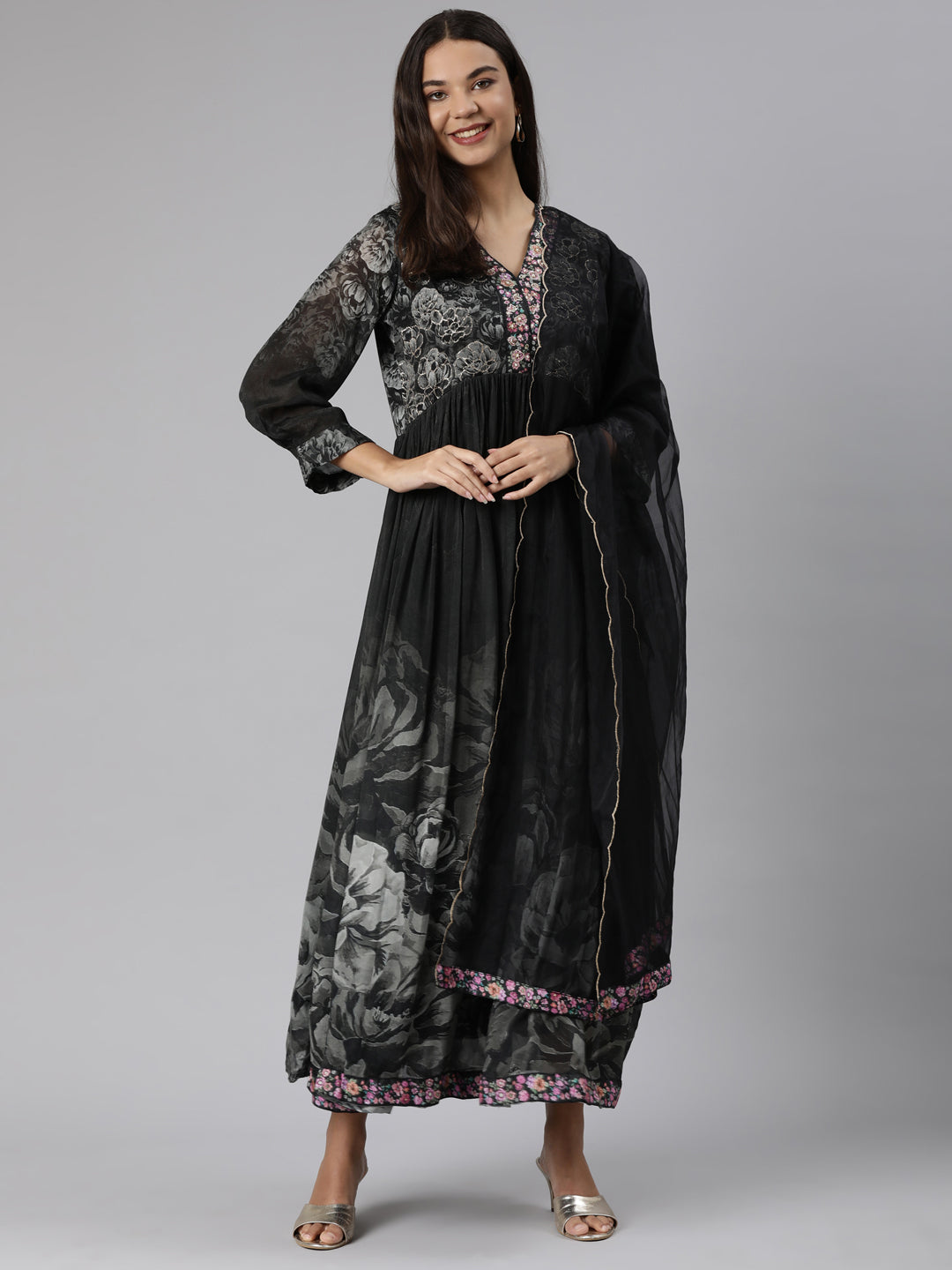 Neerus Grey printed floral suit set straight kurta with trouser and dupatta - detail view 2