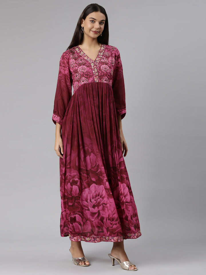 Neerus Pink printed floral straight suit set - back view