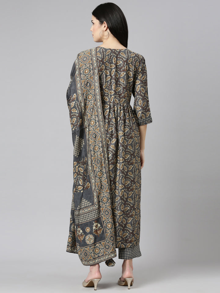 Neerus Grey printed straight kurta set with dupatta - side view