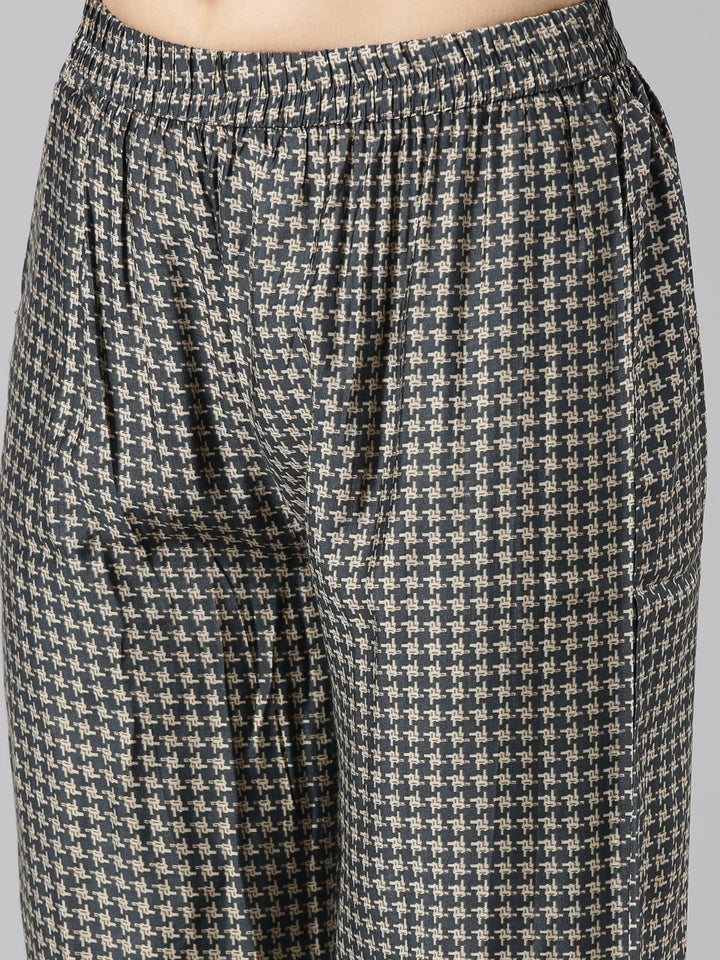 Neerus Grey printed straight kurta set with dupatta - detail view 3