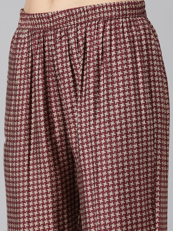 Neerus Pink printed straight kurta set with dupatta - detail view 3