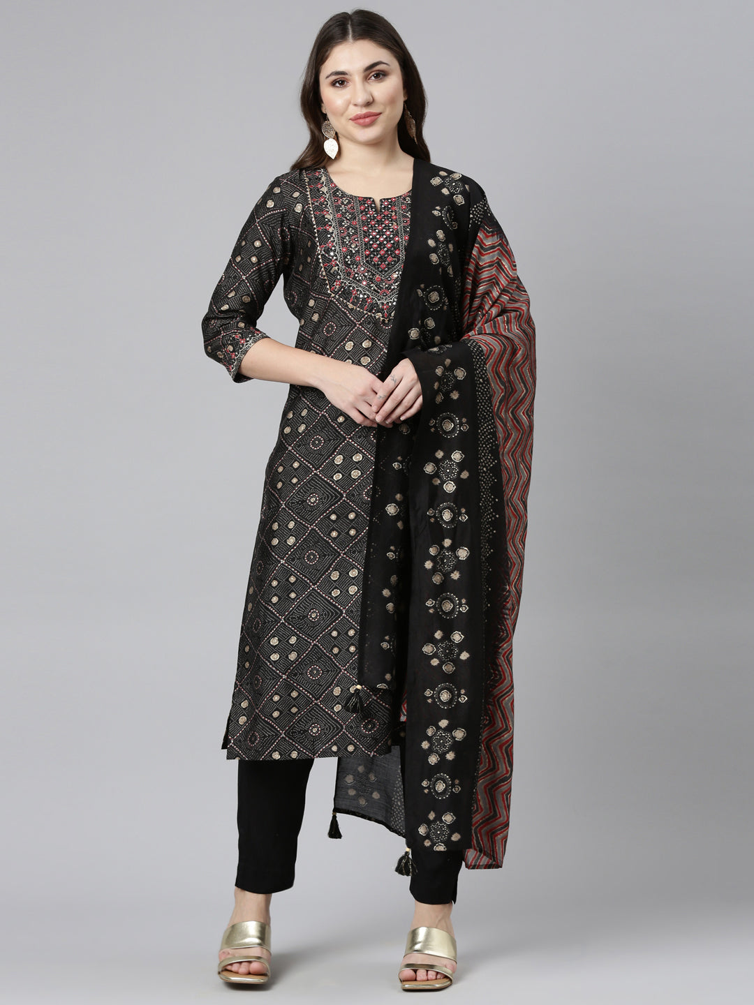 Neerus Black Regular Straight Printed Kurta And Trousers With Dupatta