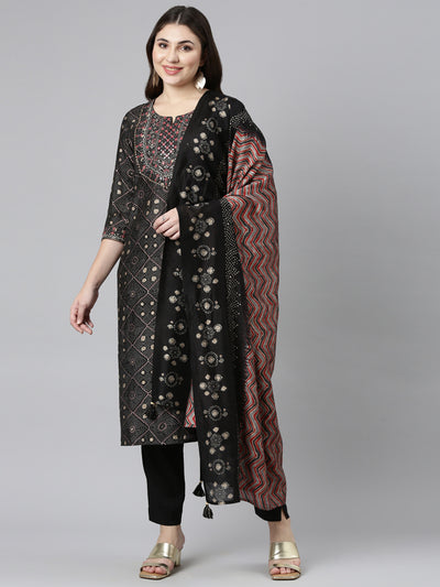 Neerus Black Regular Straight Printed Kurta And Trousers With Dupatta