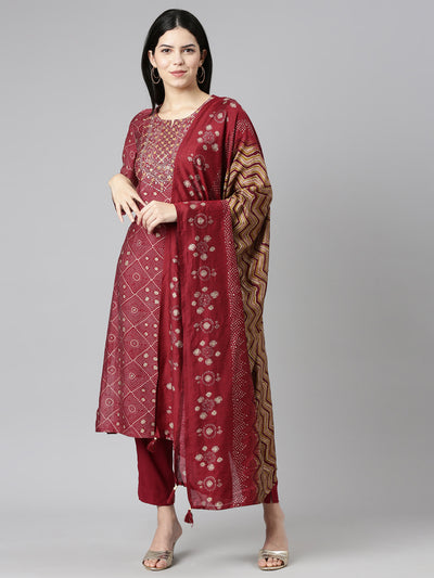 Neeru's Purple Regular Straight Printed Kurta And Trousers With Dupatta